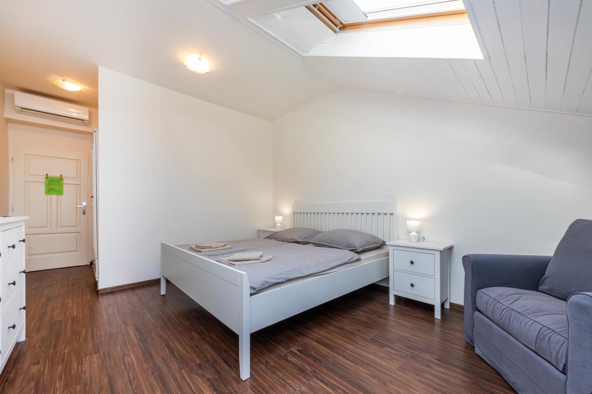 Legends Guest house Prague